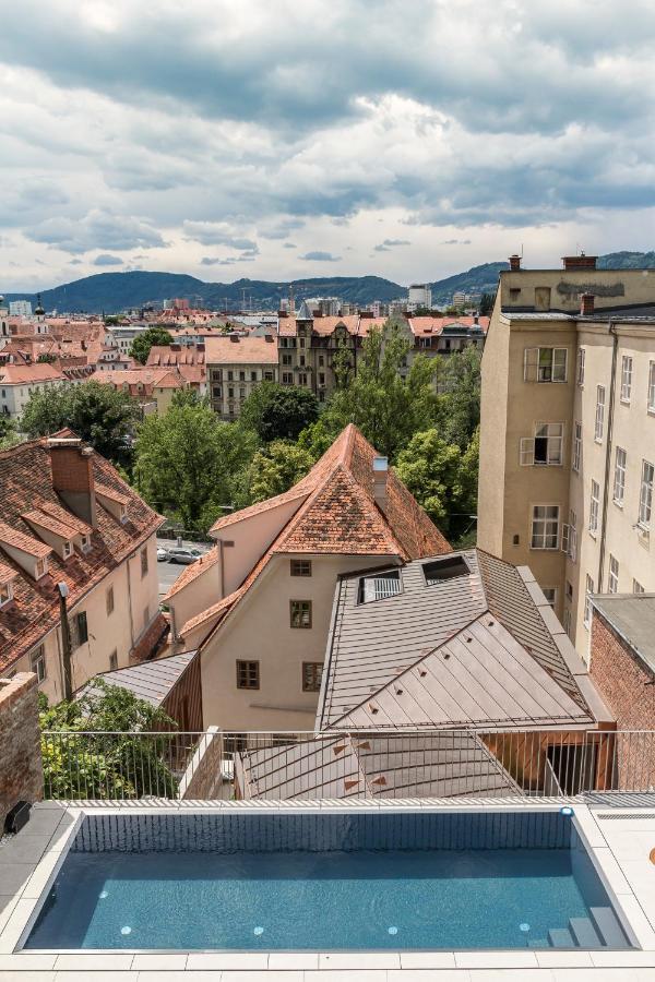 Kai 36 - Hotel Zwischen Fels Und Fluss 格拉茨 外观 照片 View of the house from the north
