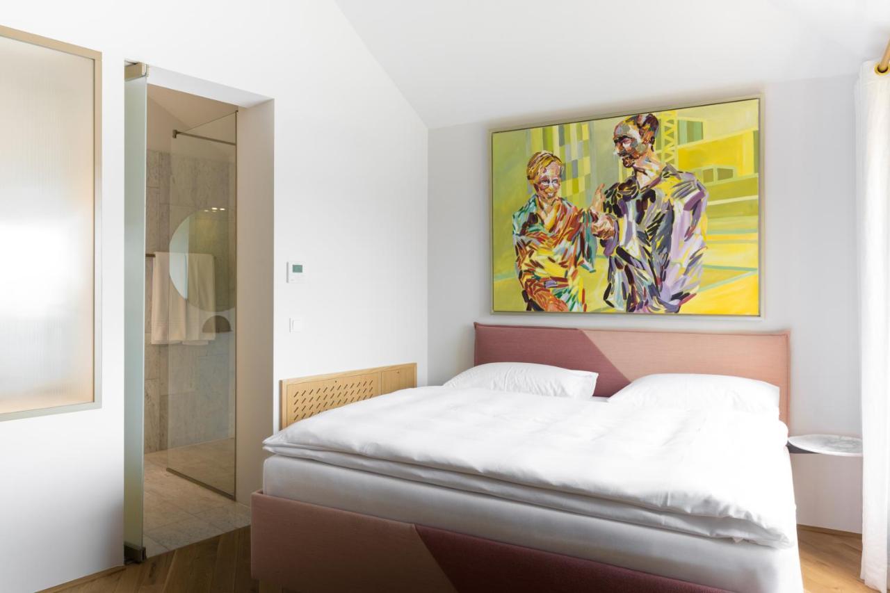 Kai 36 - Hotel Zwischen Fels Und Fluss 格拉茨 外观 照片 A bedroom