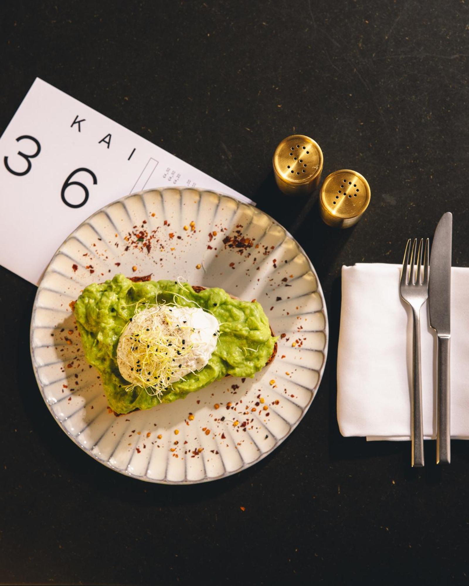 Kai 36 - Hotel Zwischen Fels Und Fluss 格拉茨 外观 照片 Avocado and poached egg