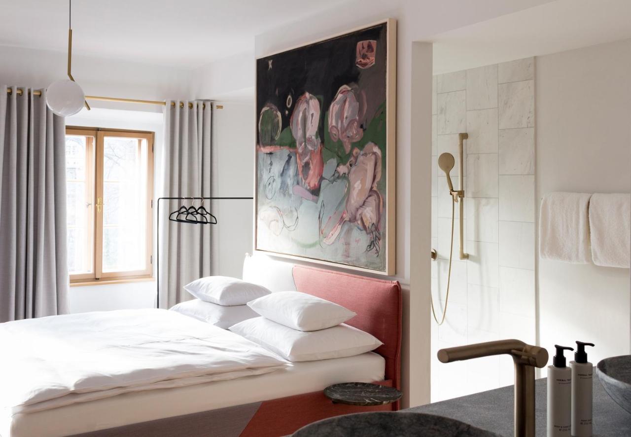 Kai 36 - Hotel Zwischen Fels Und Fluss 格拉茨 外观 照片 A room at the Hotel